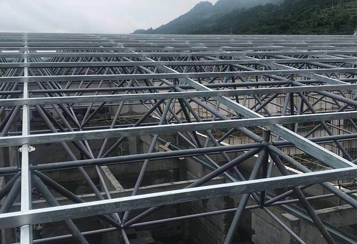 临沂仁怀冠英学校艺体楼网架
